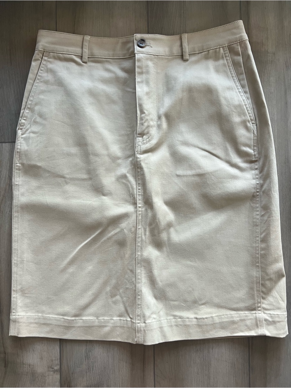 JCREW | Beige Pencil Skirt 📚 - Picture 7 of 7